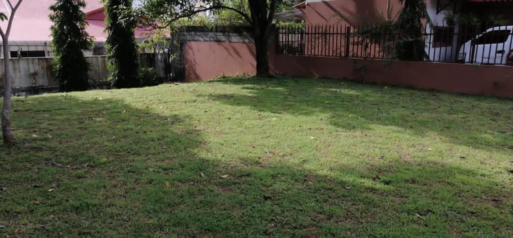 Sale of 300 m² Lot in Altos de Curundú: Build your Ideal Home!